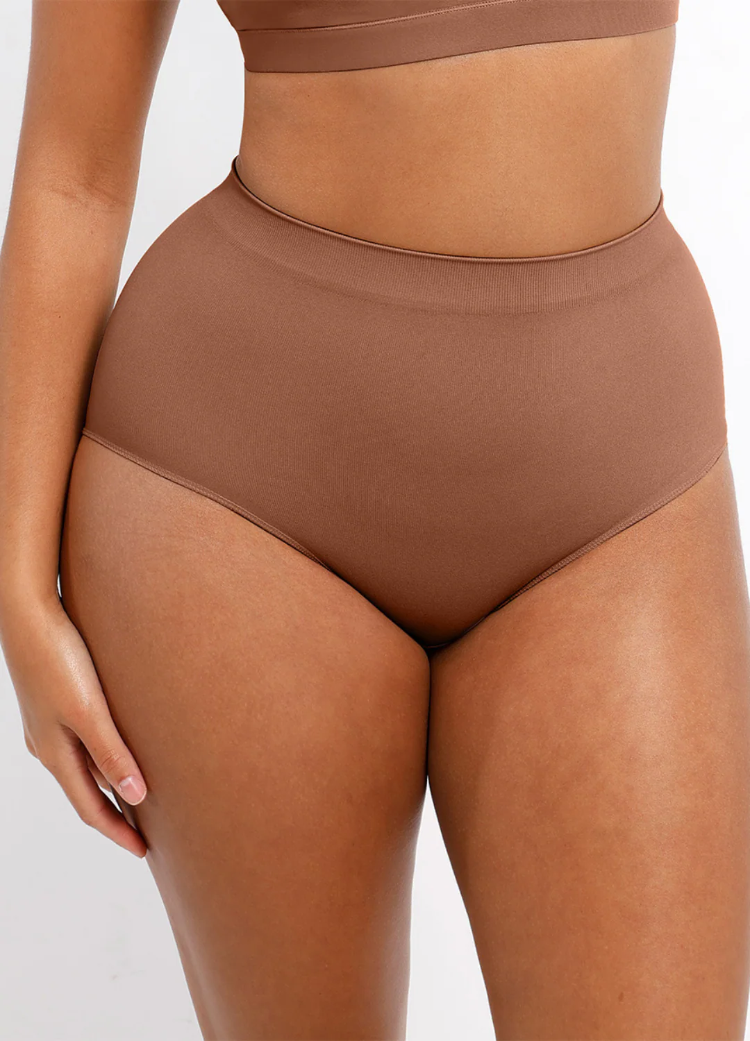 Essential Maxi Brief - Image 11
